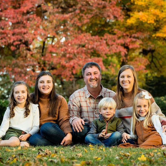 Meet your Posher, Amanda - Picture 1 of 1